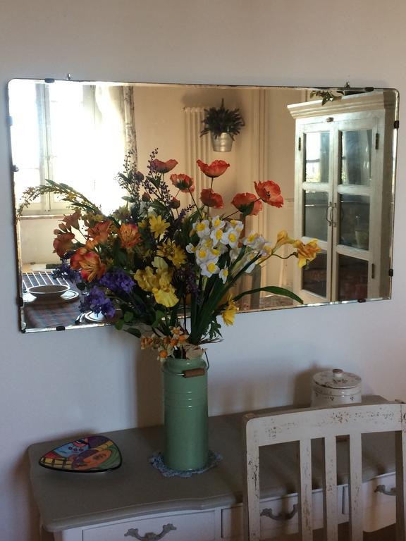 La Casina Delle Rondini Guest House Corsanico-Bargecchia ภายนอก รูปภาพ