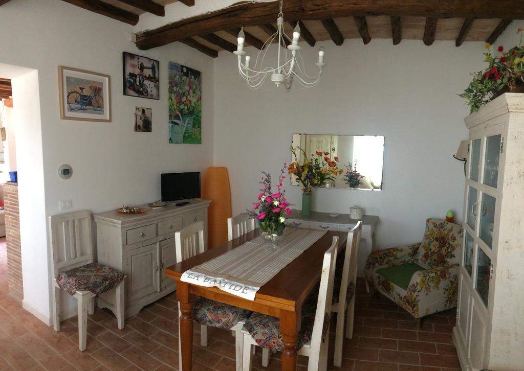La Casina Delle Rondini Guest House Corsanico-Bargecchia ภายนอก รูปภาพ