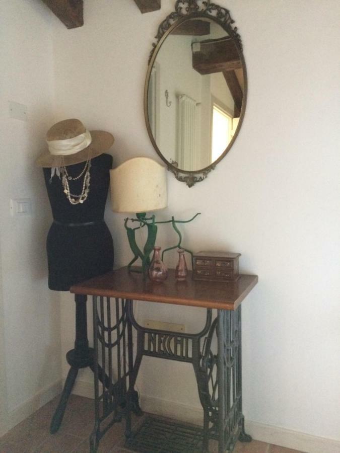 La Casina Delle Rondini Guest House Corsanico-Bargecchia ภายนอก รูปภาพ